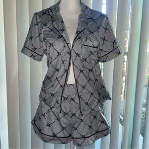 JUICY COUTURE GRAY PAJAMA SET
